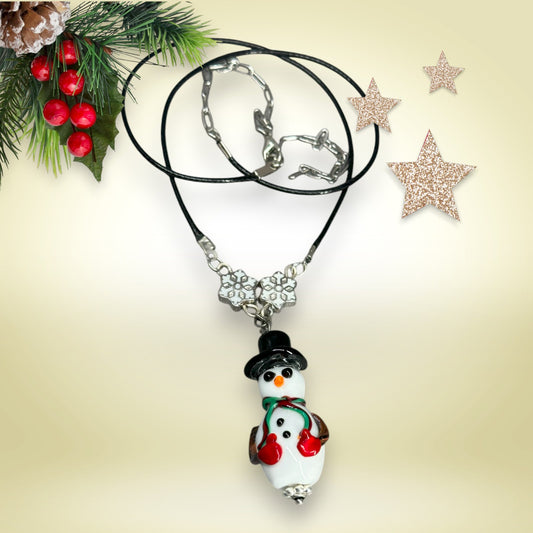 A Snowman Necklace