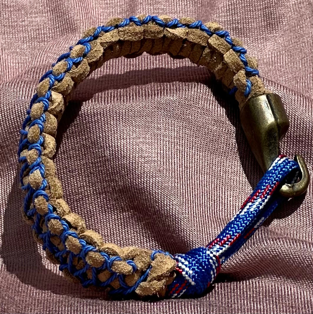 Paracord Bracelet of Suede and Blue Paracord