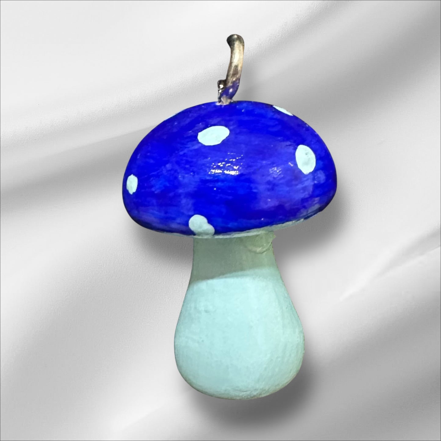 Dark blue and light blue mushroom